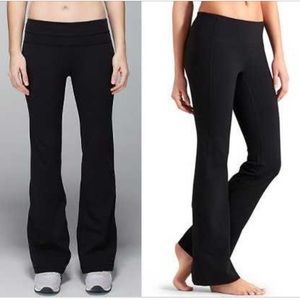 Lululemon reversible groove pants size 6